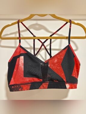ALO Yoga Black and Red Galaxy-Print Sports Bra Size L